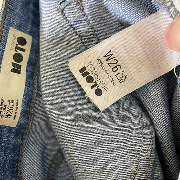TOPSHOP Women's Moto Mid-rise Medium Wash Distressed Whiskered Jeans, Size 26 - Picture 4 of 12